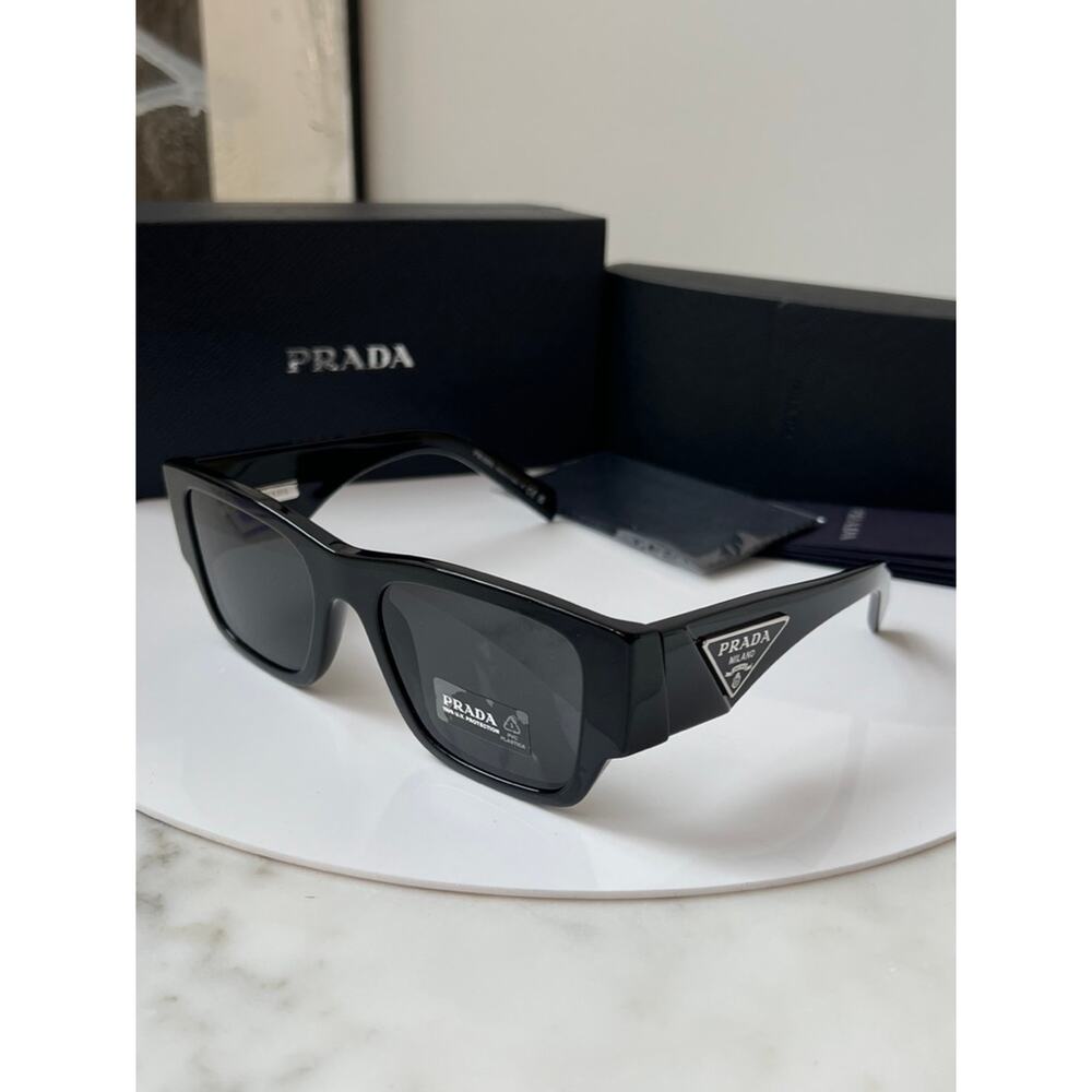 NEW Prada PR10ZS Black Sunglasses Unisex $563 - Picture 5 of 8